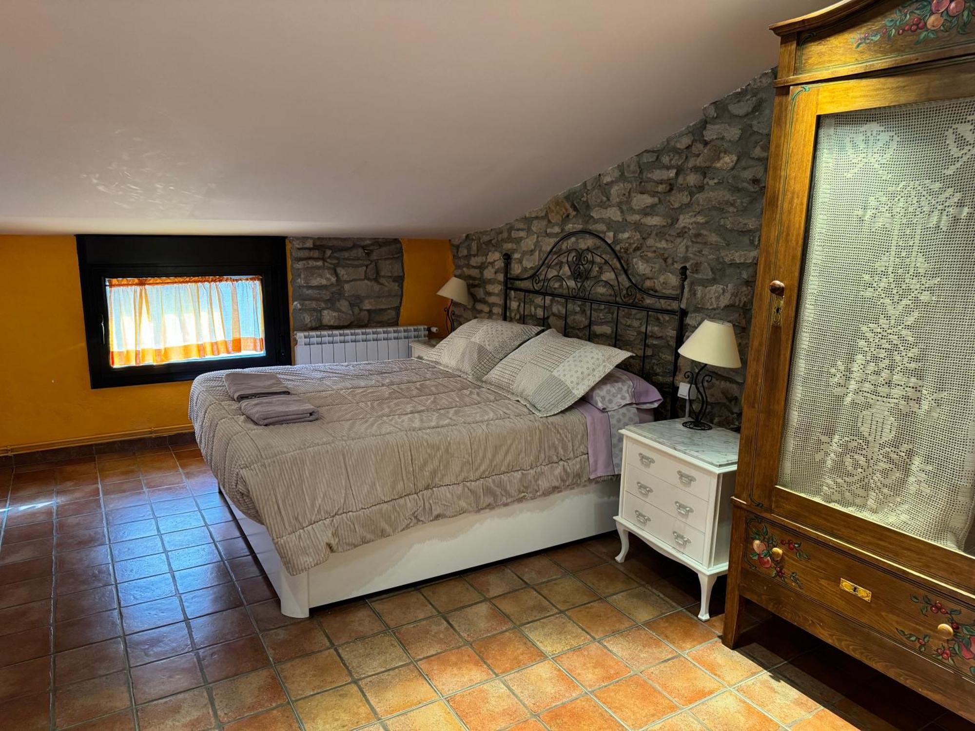 Ca La Bet Hotel Claravalls ภายนอก รูปภาพ